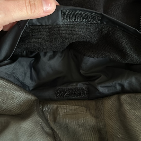 Royal Robbins Women’s Medium Black 100% Nylon Zip Up Jacket - Picture 9 of 14